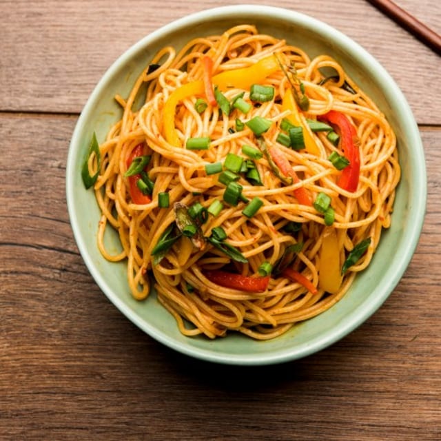Hakka Noodles.